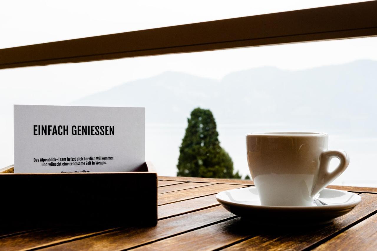 Alpenblick Weggis - Panorama & Alpen Chic Hotel Exterior photo